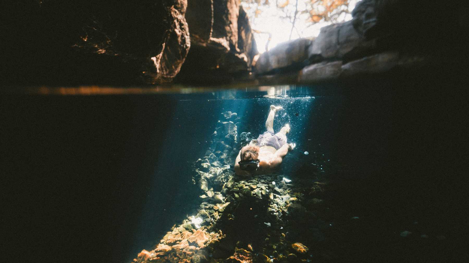 Over-under photos - 7 tips from Africa Media